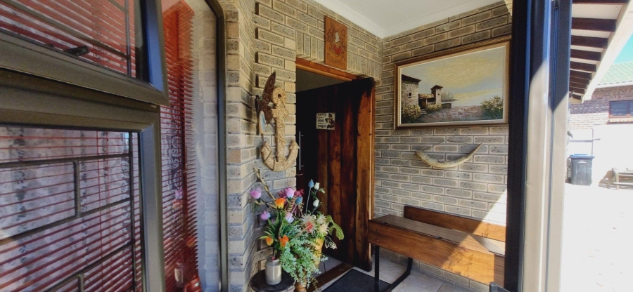 3 Bedroom Property for Sale in Noorsekloof Eastern Cape